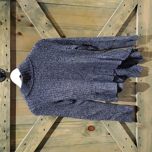 KNITED & KNOTTED SIZE SMALL KNIT SWEATER W RUFFLES - Picture 2 of 7